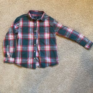 LEAVING CLOSET! Boys Eddie Bauer Kids  button down shirt size medium